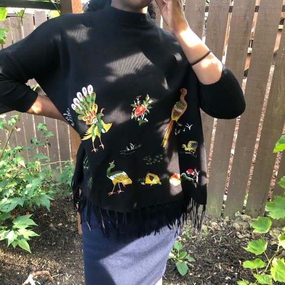 Keyingyi Embroidered Cashmere Blend Fringe Sweater - Picture 5 of 7